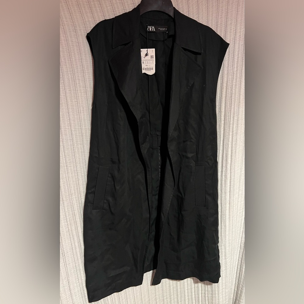 Zara Women's Black Duster/Vest